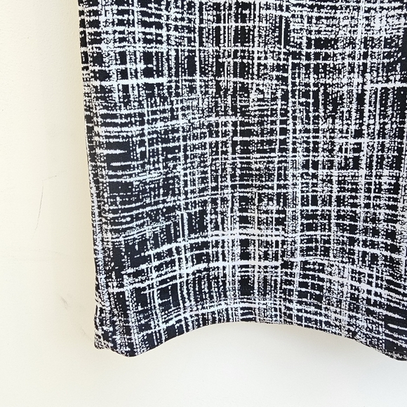 Sharagano Office Dress, Black and White with 3/4 Length Sleeves, Size Large - Picture 4 of 10